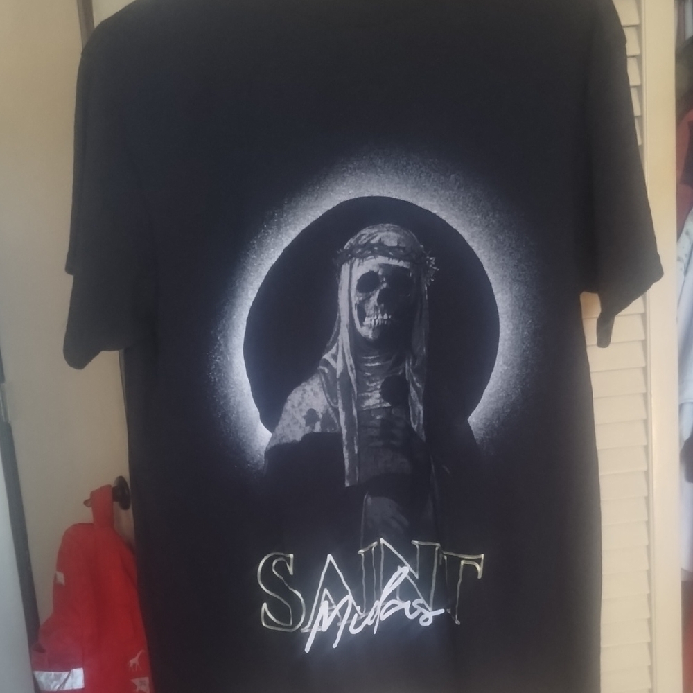 Ethereal Black Short Sleeve Tee with Halo Design